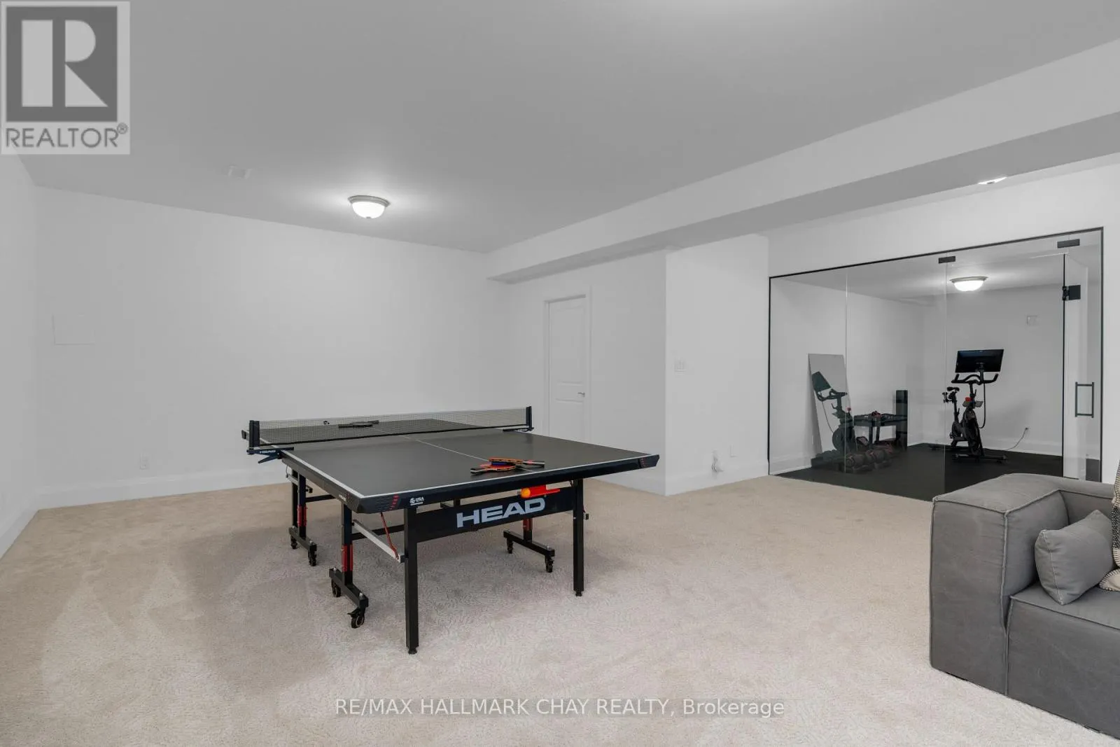 72 GEORGIAN GRANDE DRIVE
