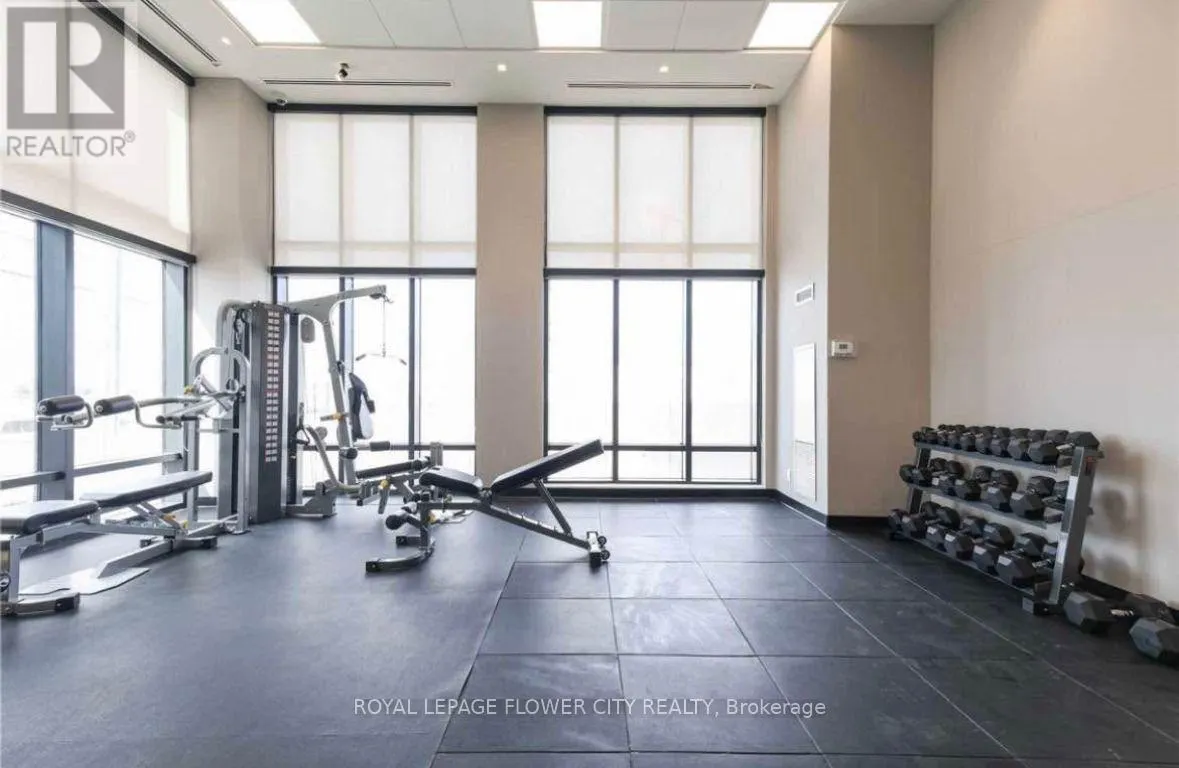 524 - 681 YONGE STREET S