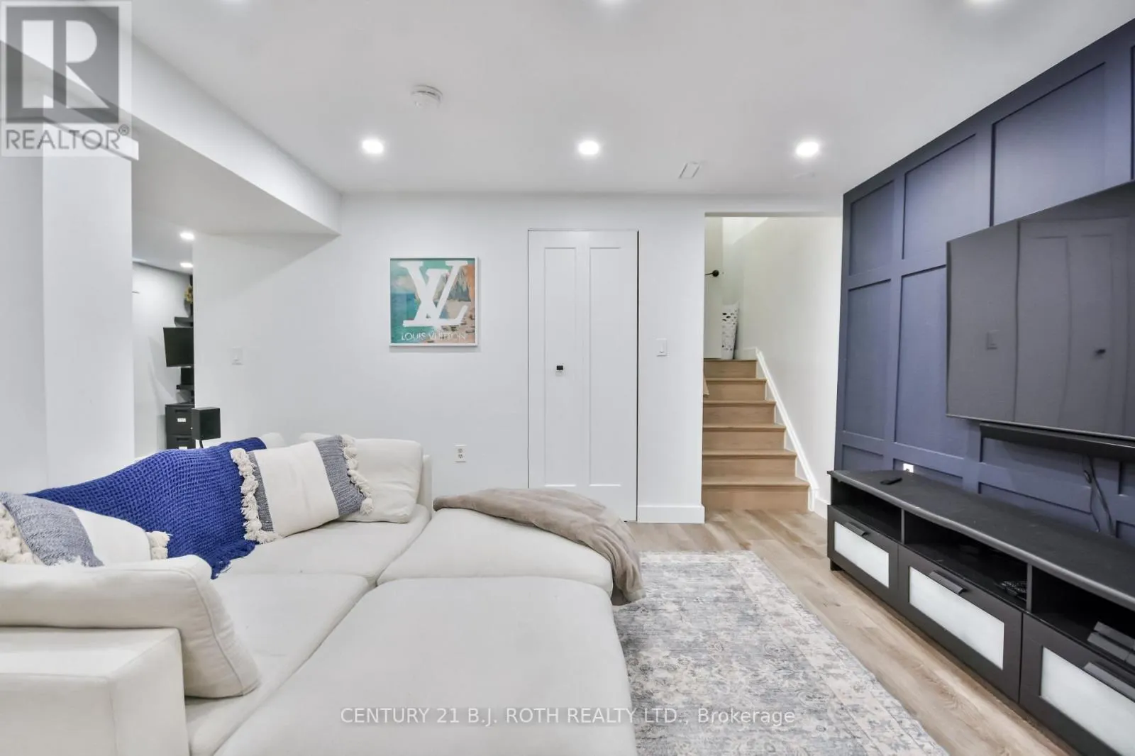 12 BURKE DRIVE
