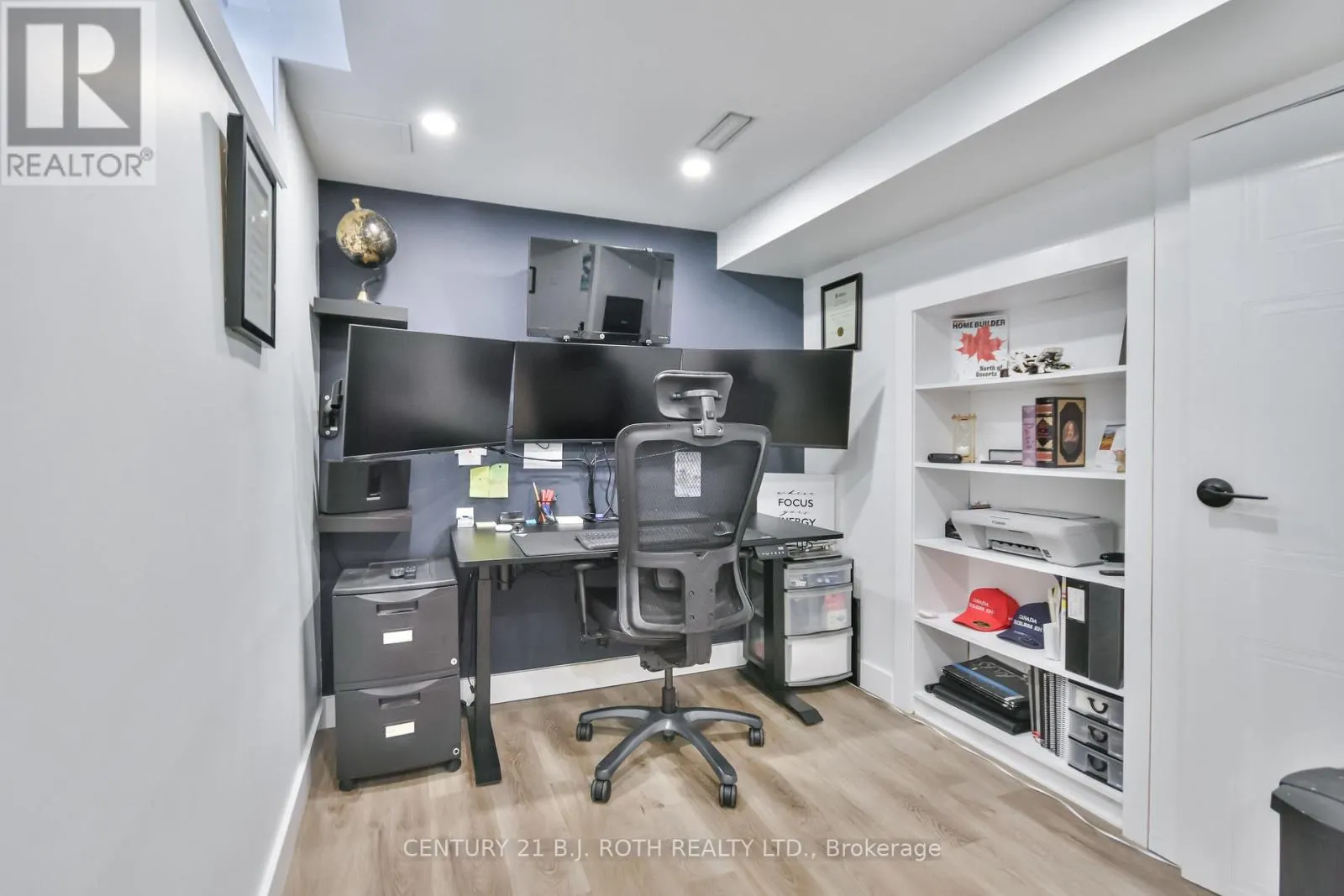12 BURKE DRIVE