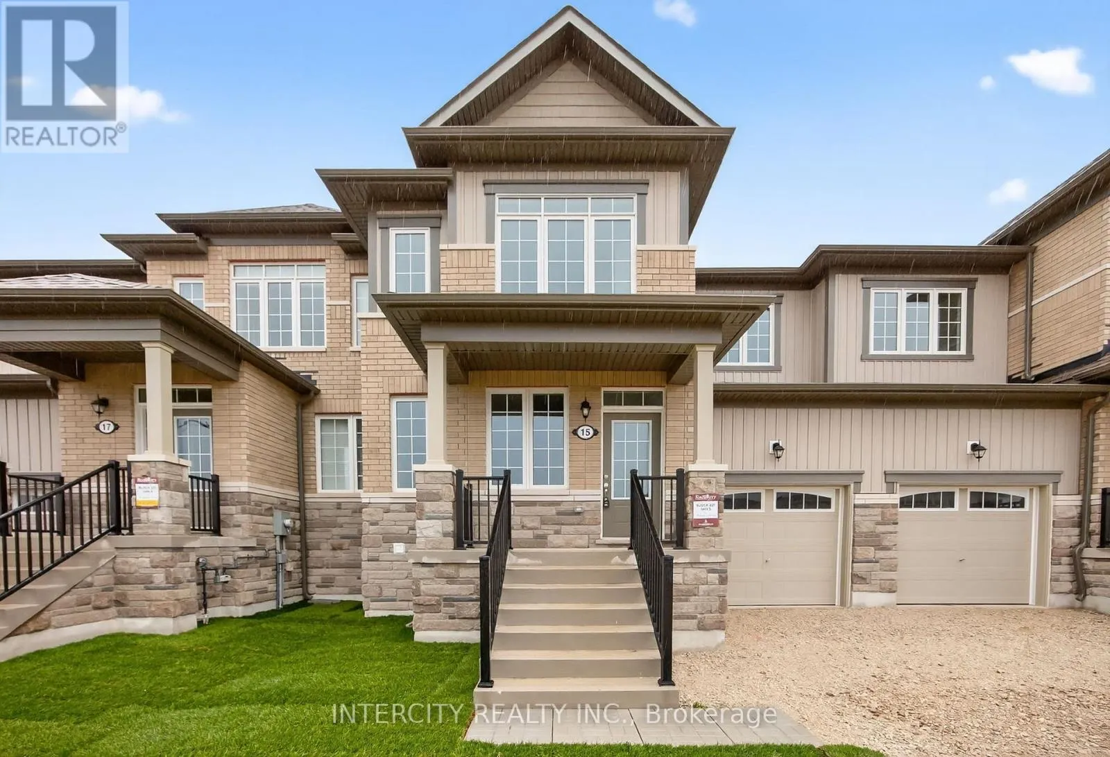 15 AVALON DRIVE