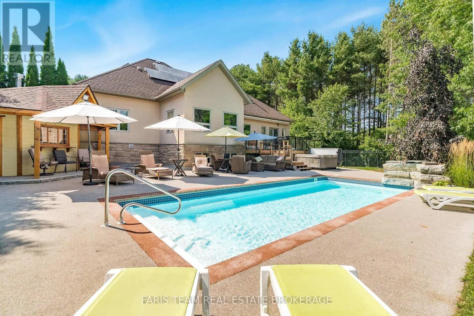 1609 WEDGEWOOD DRIVE