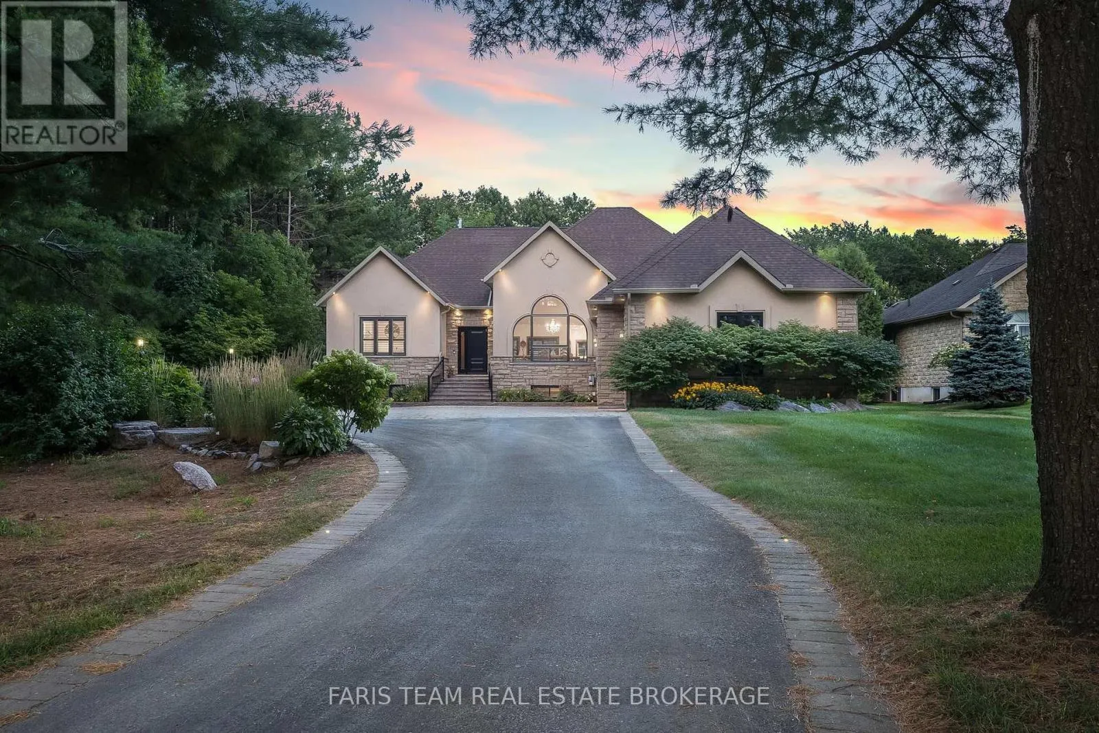 1609 WEDGEWOOD DRIVE