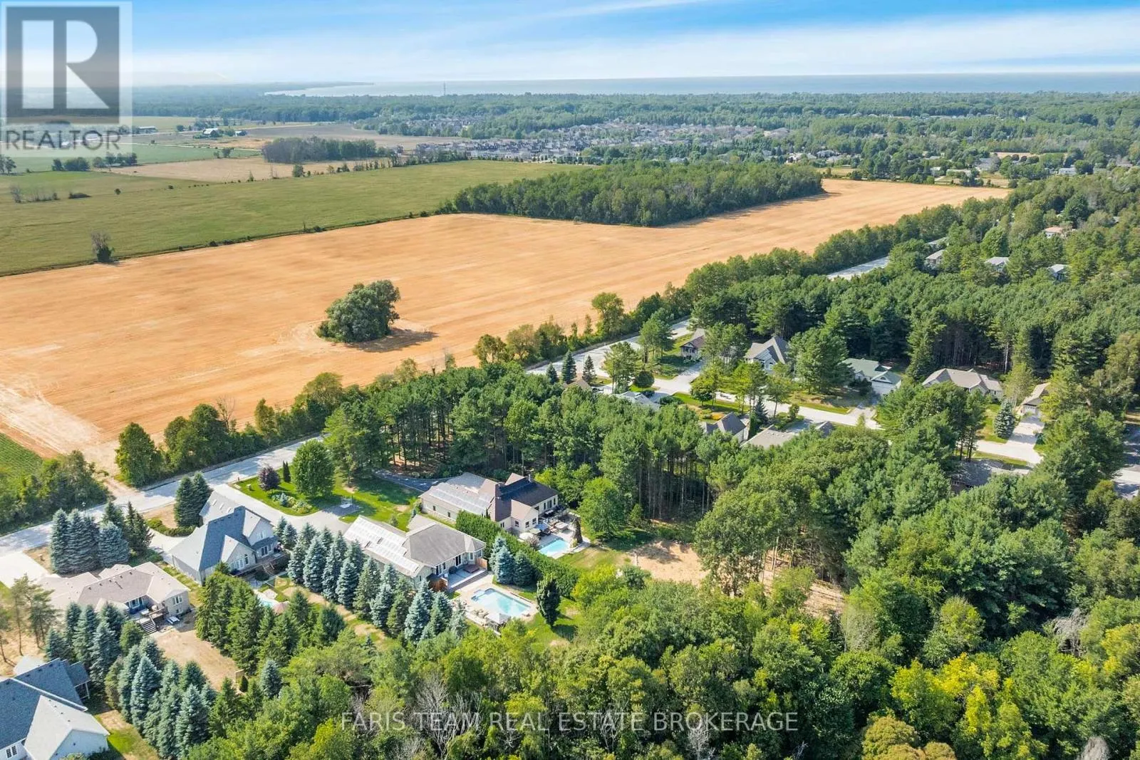 1609 WEDGEWOOD DRIVE