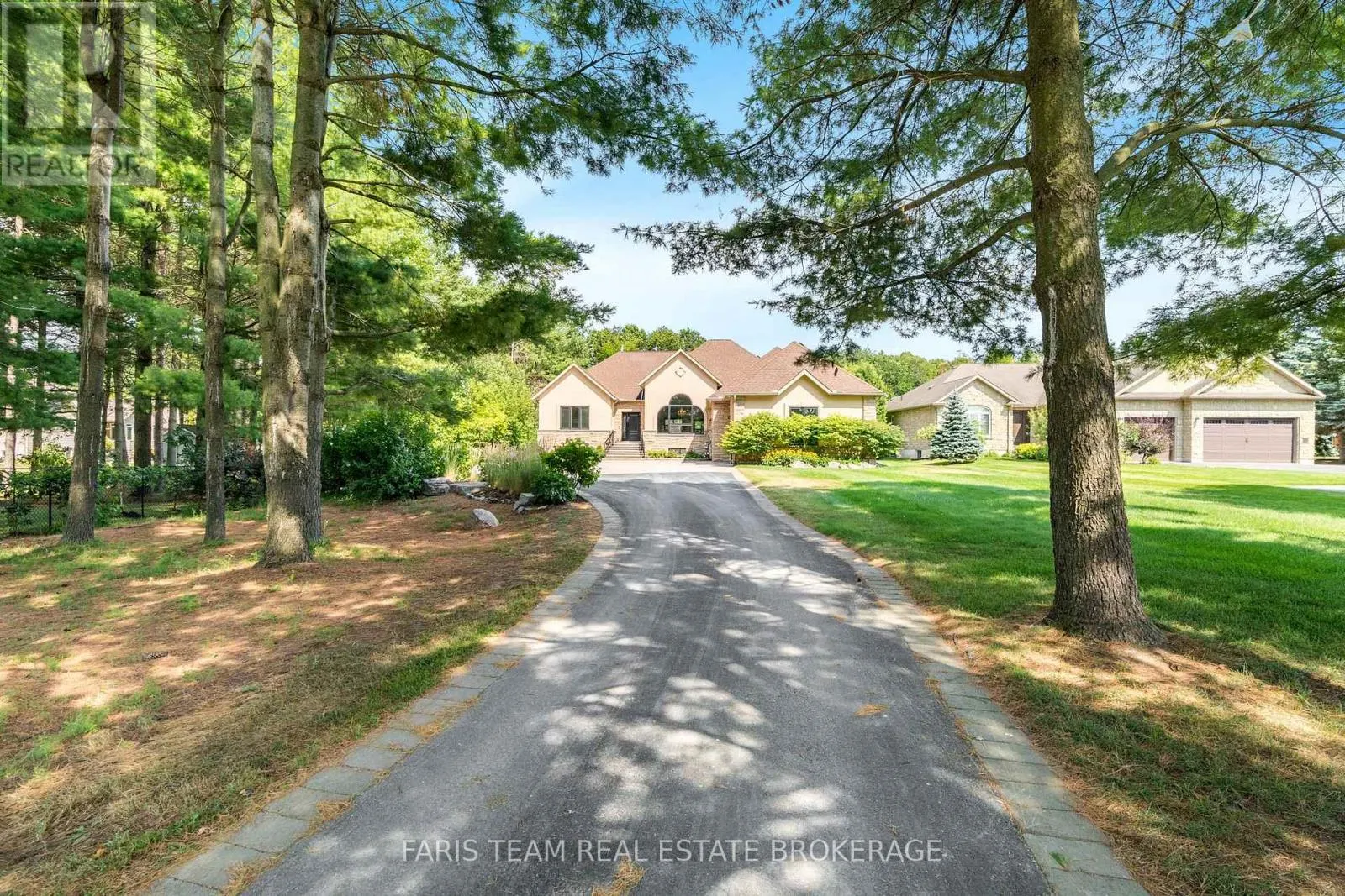 1609 WEDGEWOOD DRIVE