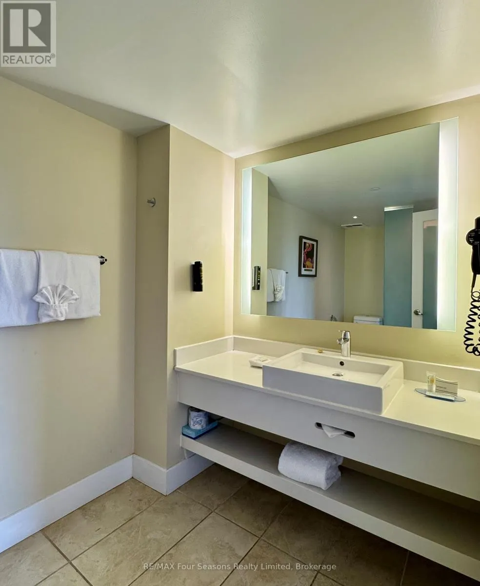 5209 - 9 HARBOUR STREET E, #5209