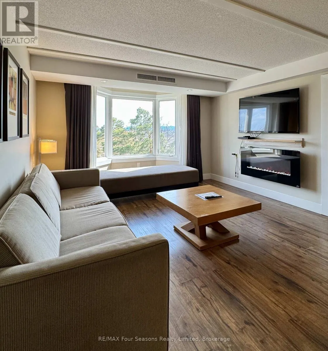 5209 - 9 HARBOUR STREET E, #5209