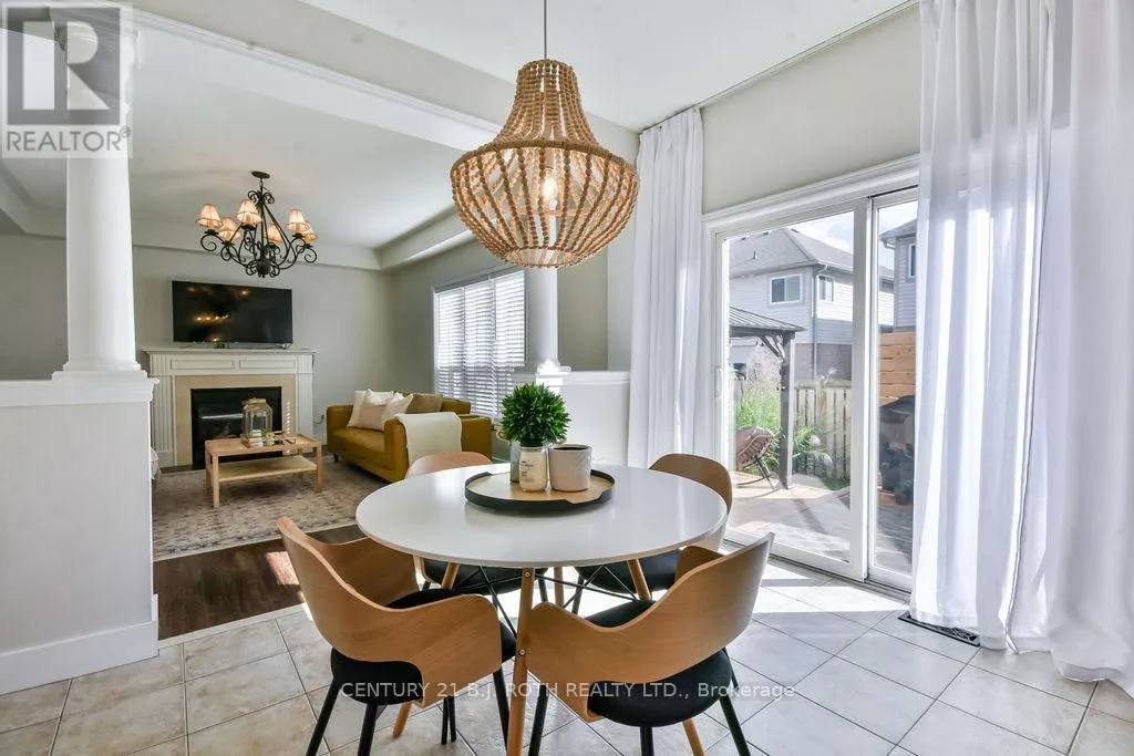 11 BLACKBIRD LANE