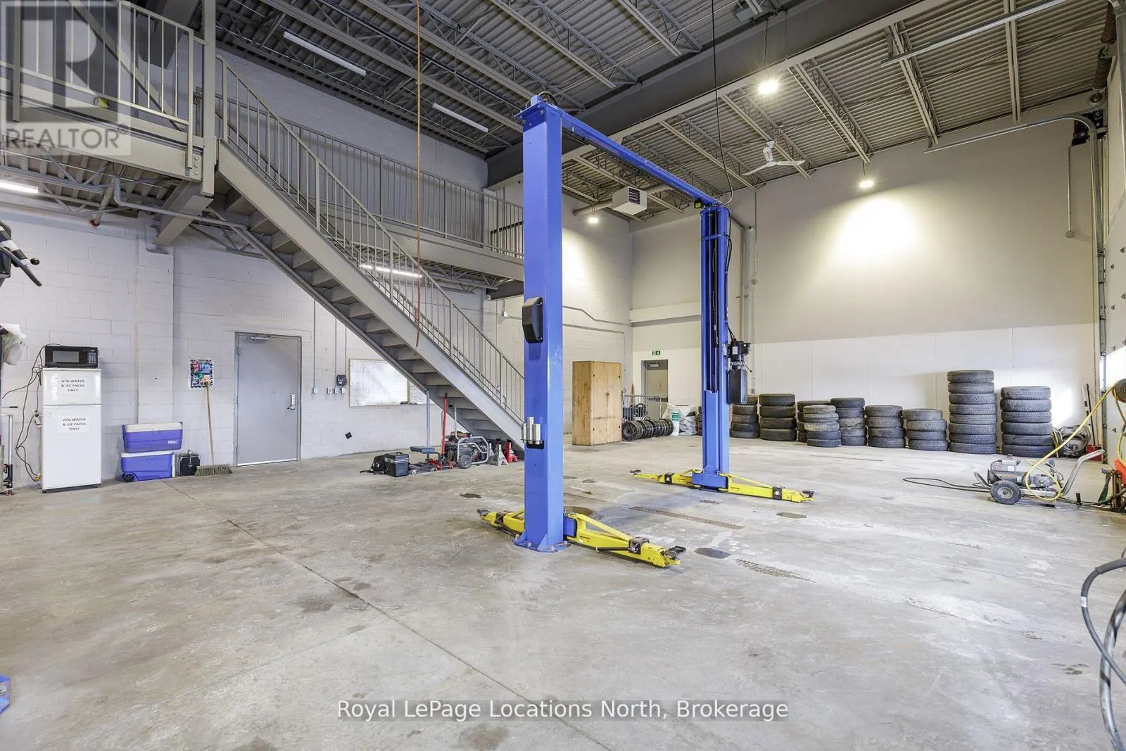 100 - 245 RAGLAN STREET E, #100