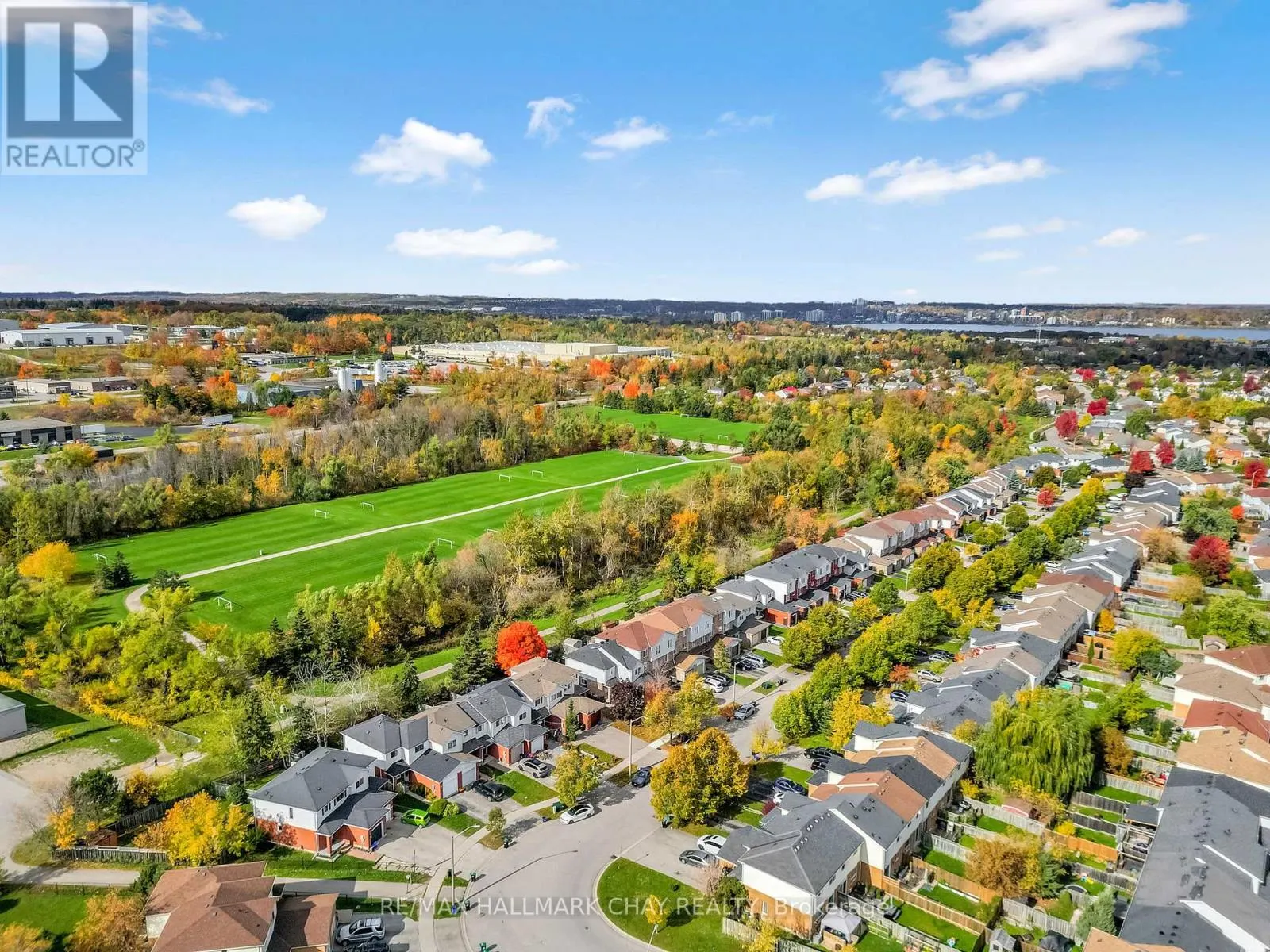 104 PICKETT CRESCENT