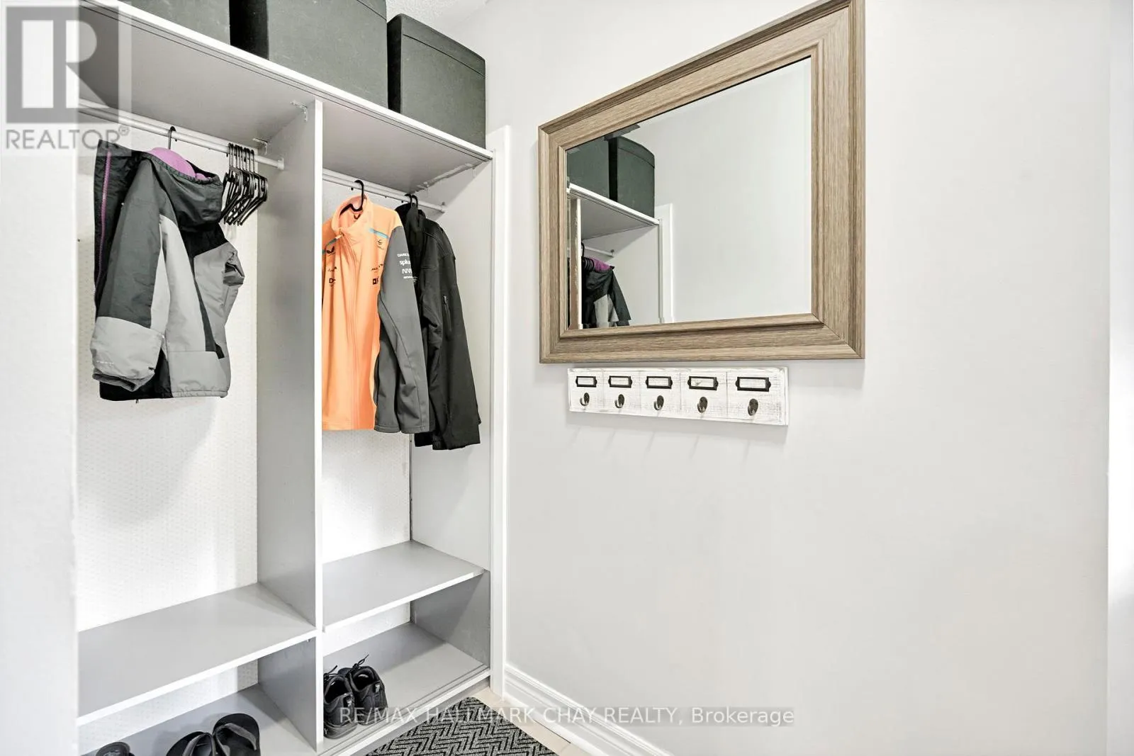 104 PICKETT CRESCENT