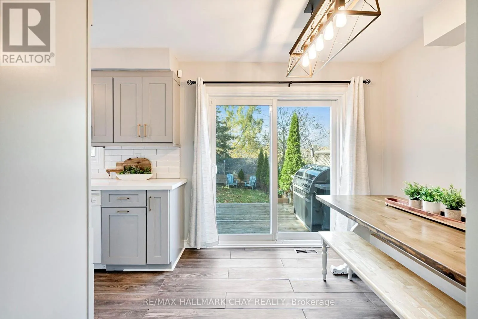 104 PICKETT CRESCENT