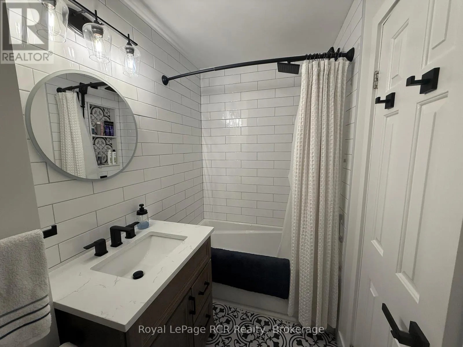 13 - 13 PORT ROAD, #13