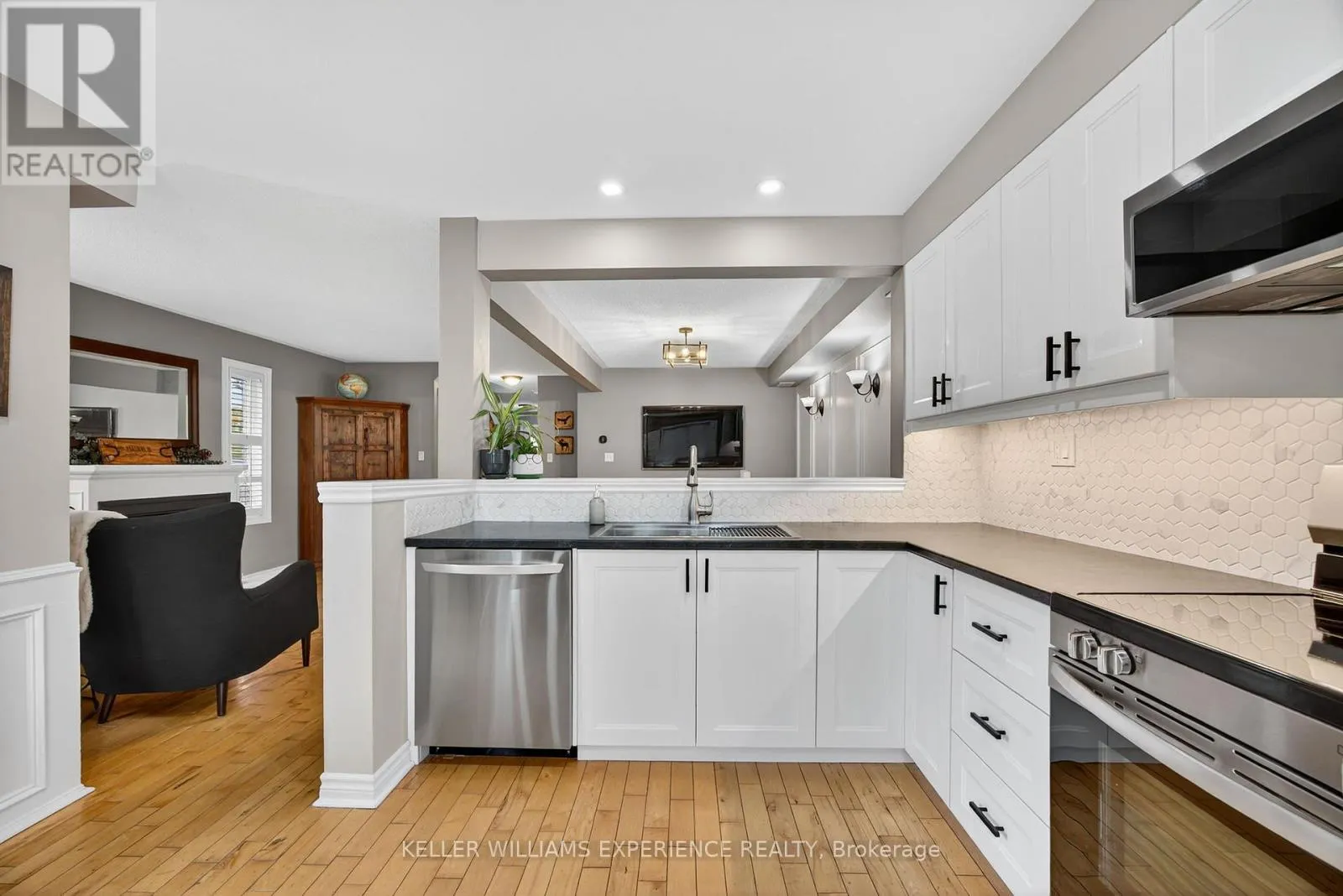 100 BRUCKER ROAD