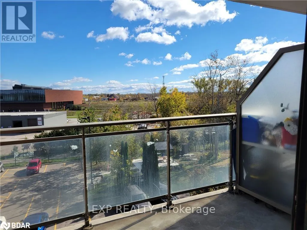 411 - 85 BARRIE ROAD