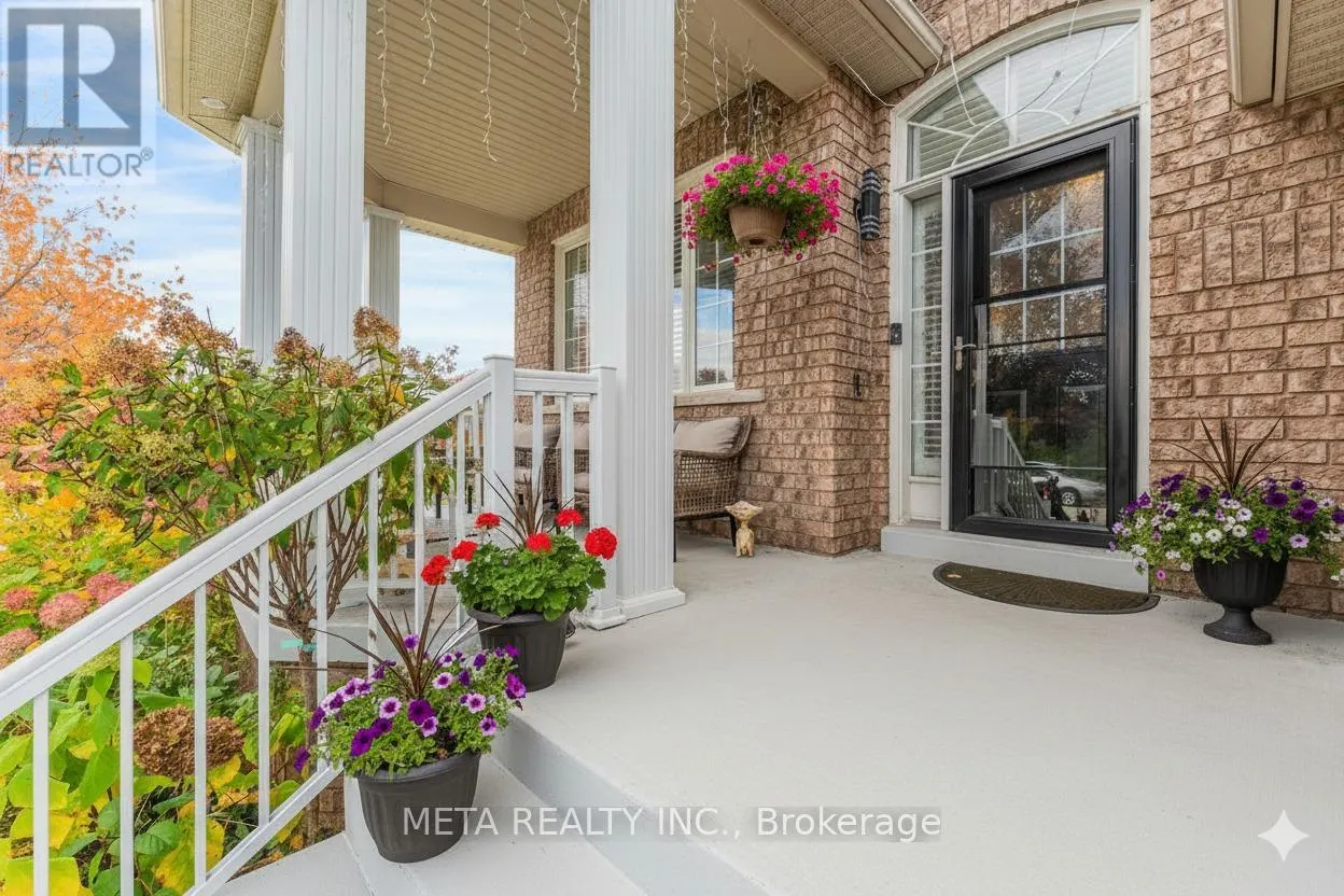 49 RED PINE CRESCENT