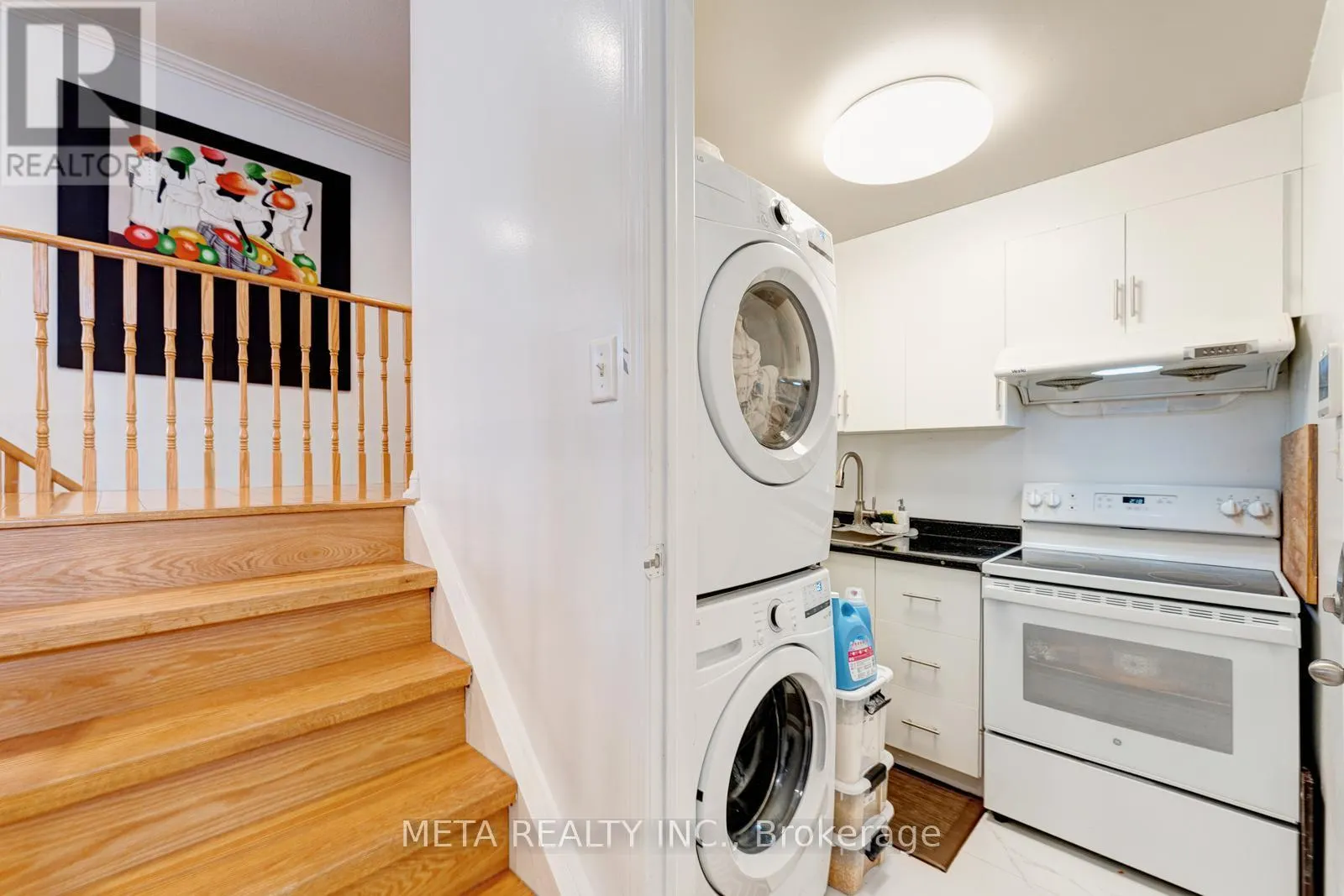 49 RED PINE CRESCENT