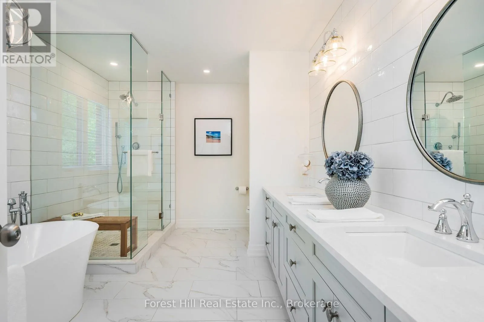 155 GLENLAKE BOULEVARD