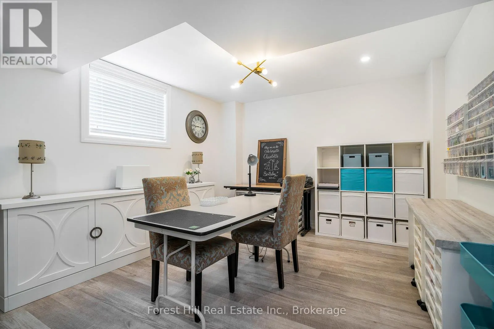 155 GLENLAKE BOULEVARD