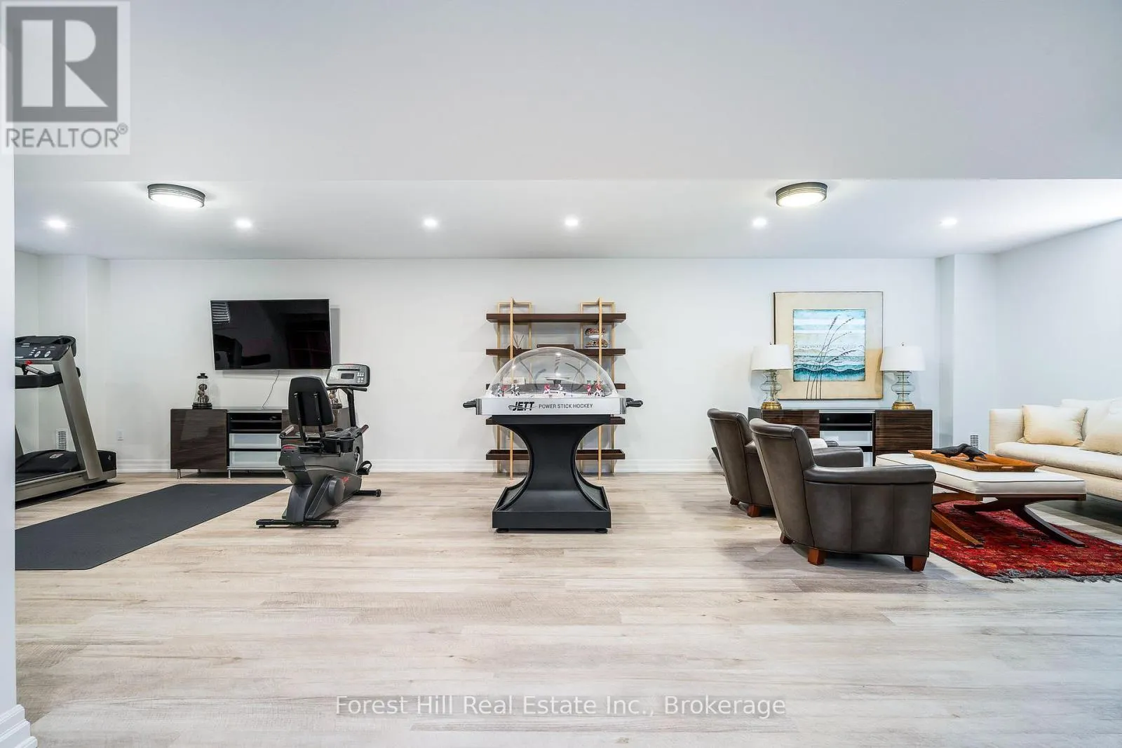 155 GLENLAKE BOULEVARD