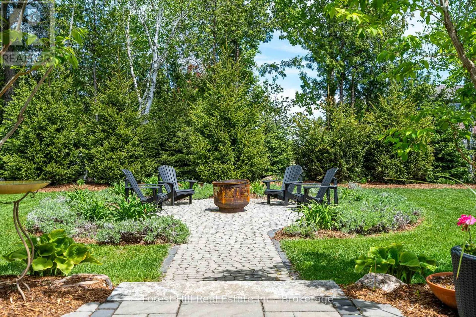 155 GLENLAKE BOULEVARD