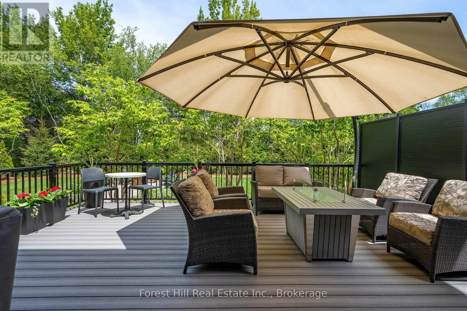 155 GLENLAKE BOULEVARD