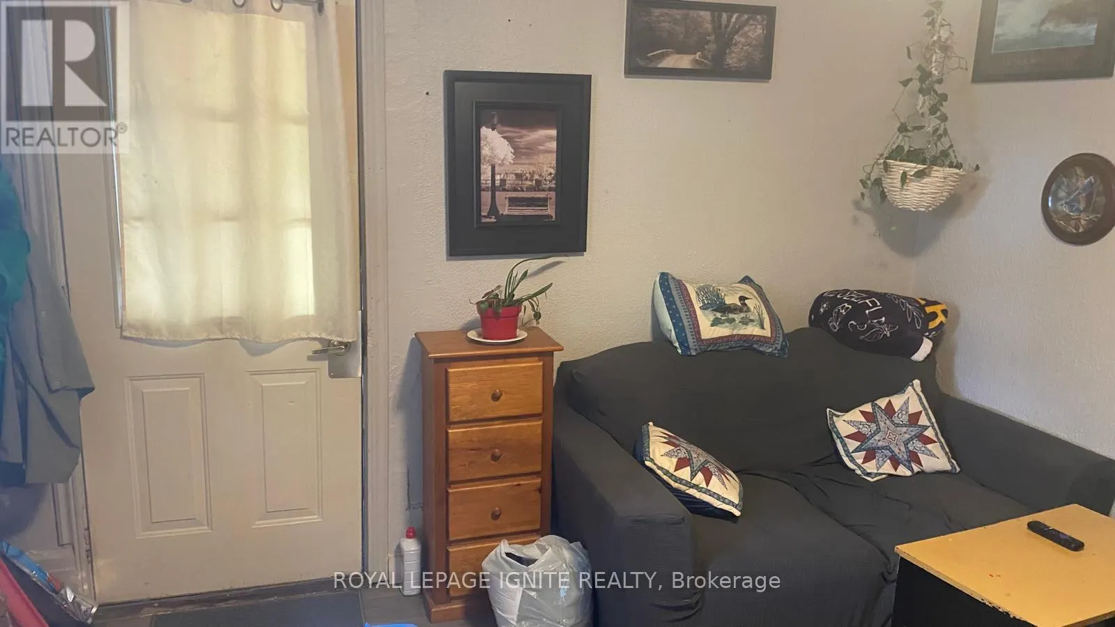 385 & 387 WEST STREET N