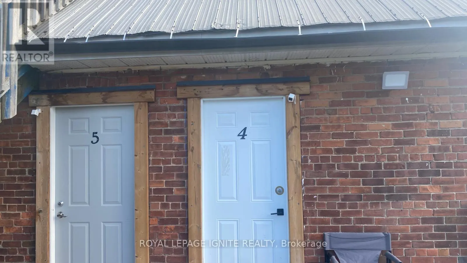 385 & 387 WEST STREET N