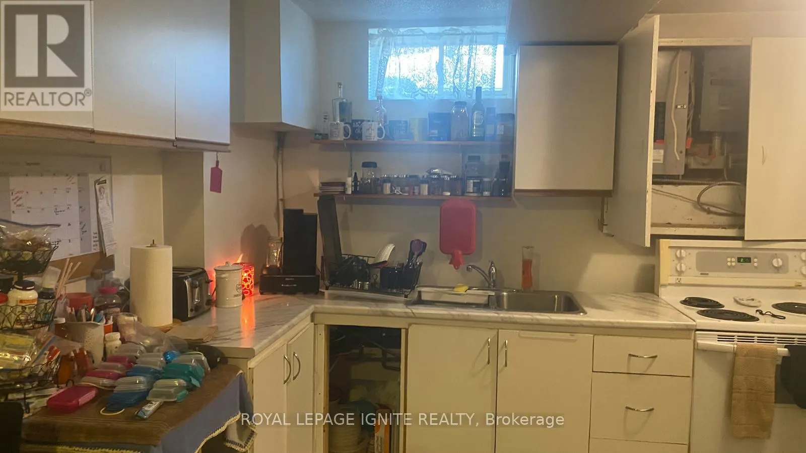 385 & 387 WEST STREET N