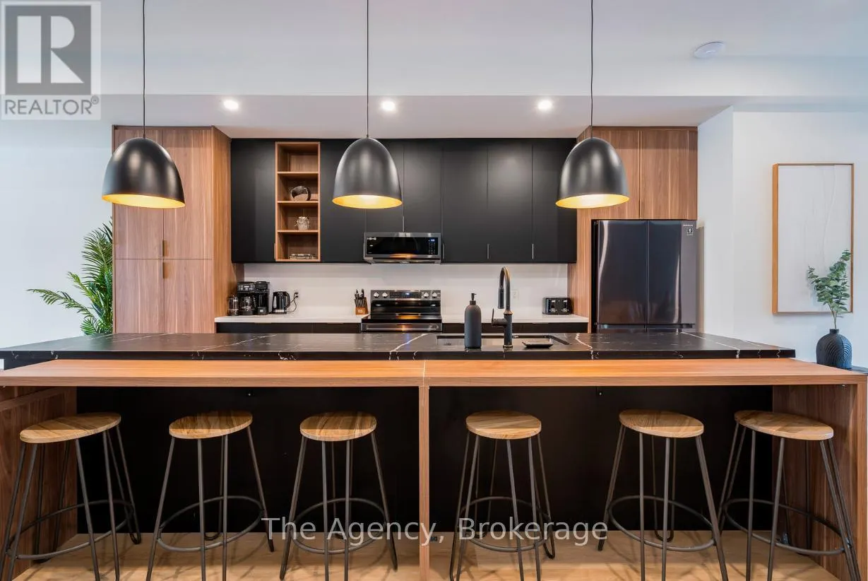 1,2,3 - 145 KANDAHAR LANE, #1,2,3