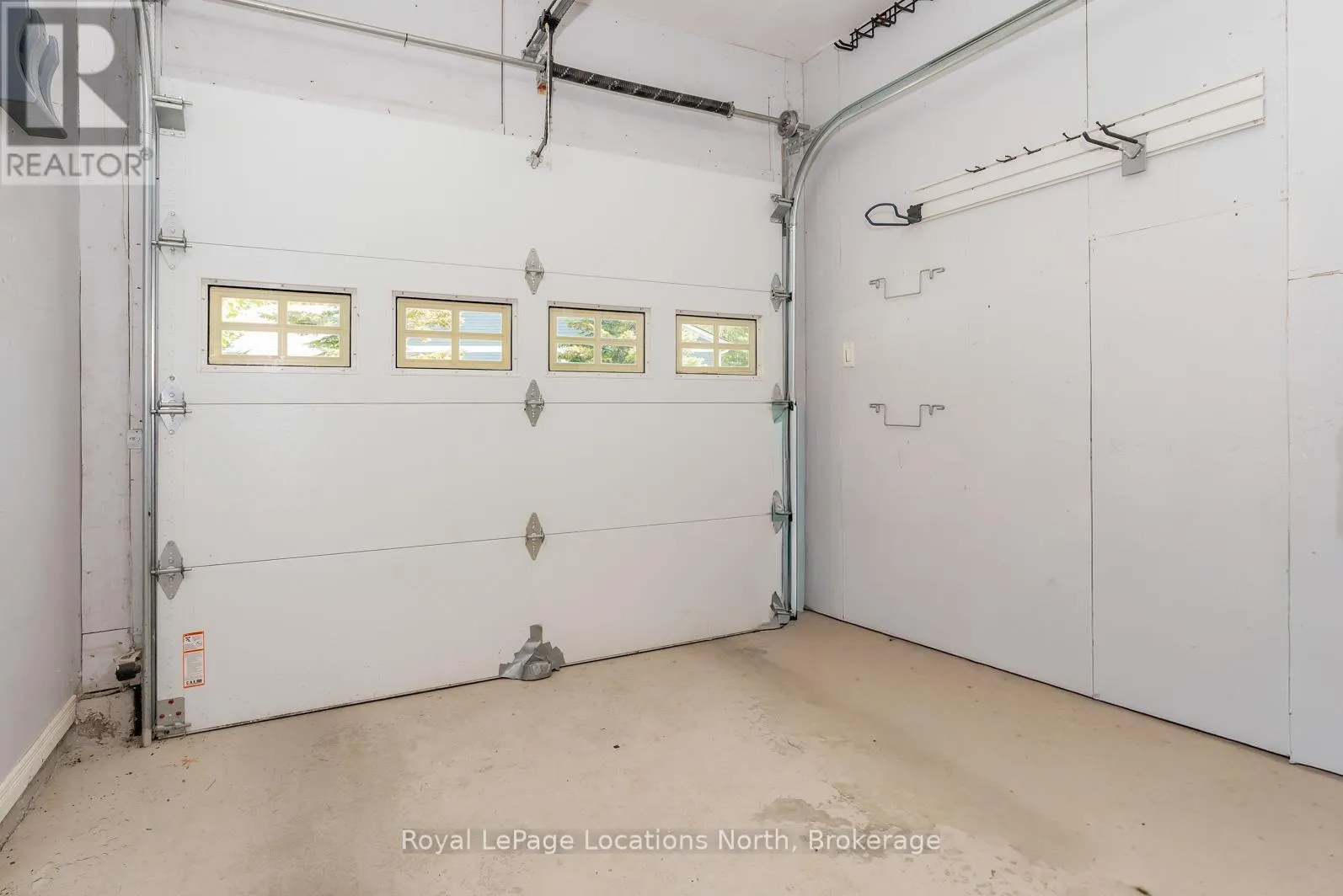 62 GREEN BRIAR DRIVE