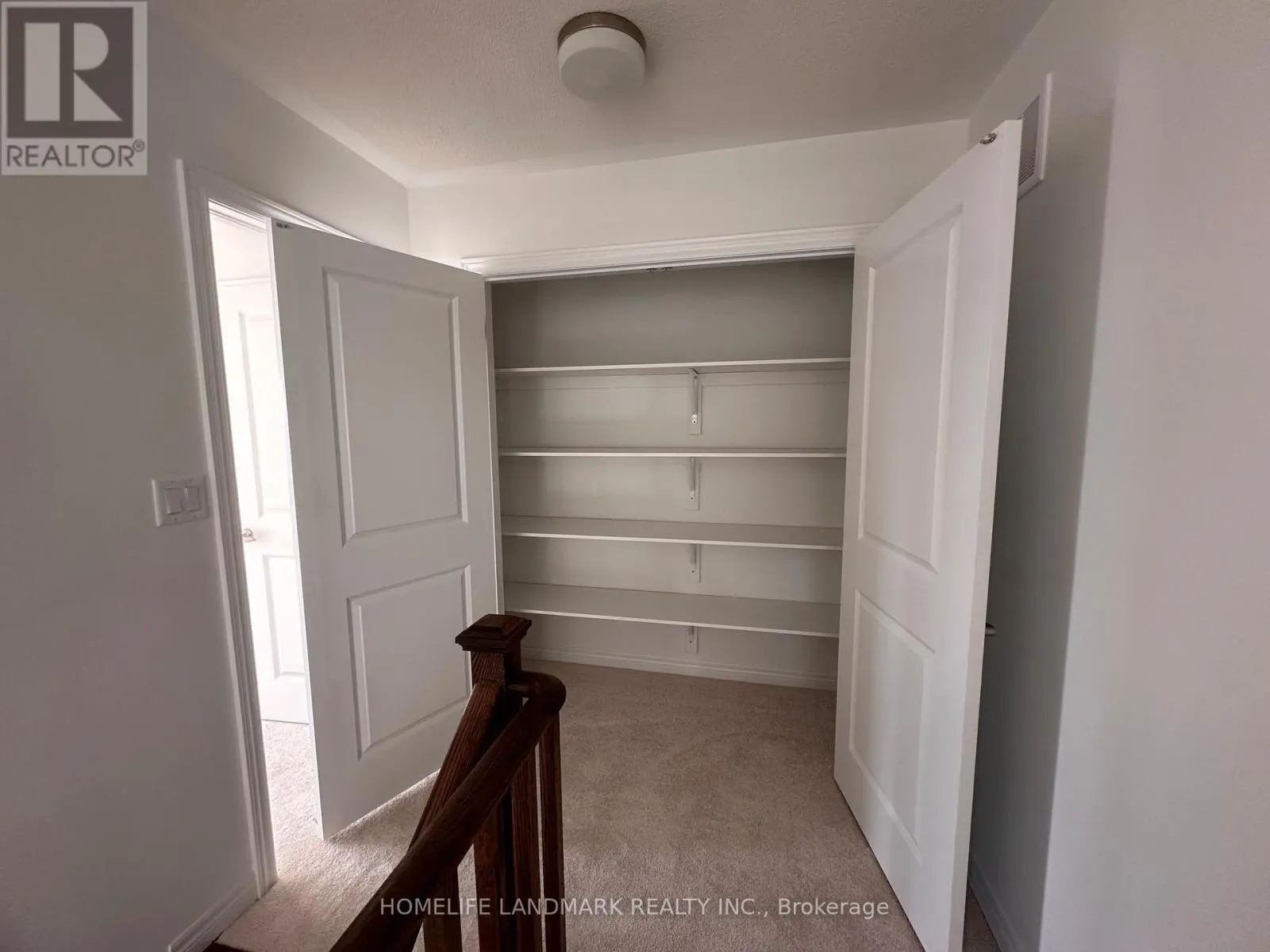 21 KINGSBURY TRAIL E