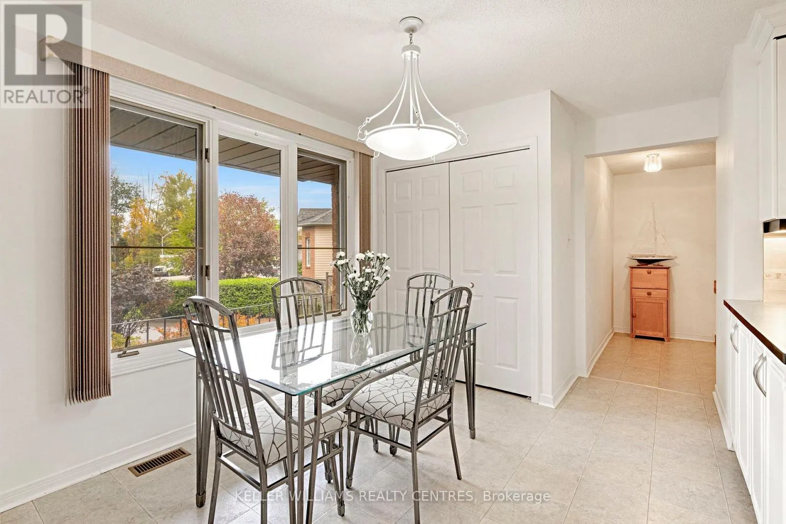 11 BIRCHMOUNT CIRCLE