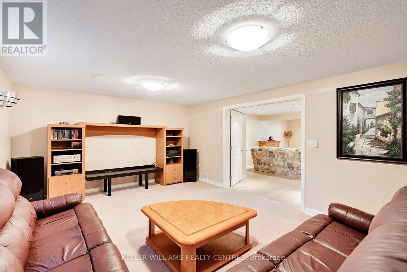 11 BIRCHMOUNT CIRCLE