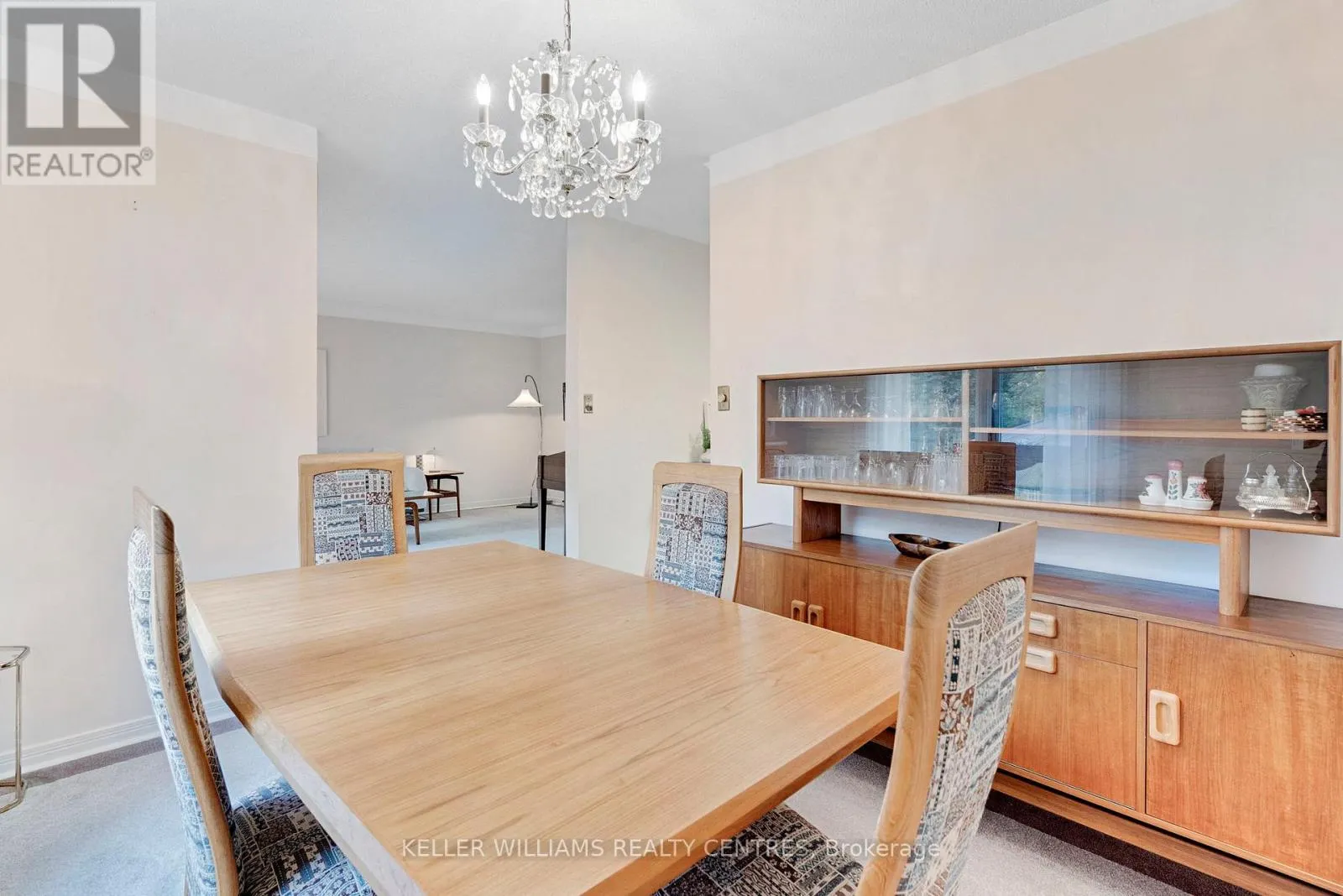 11 BIRCHMOUNT CIRCLE