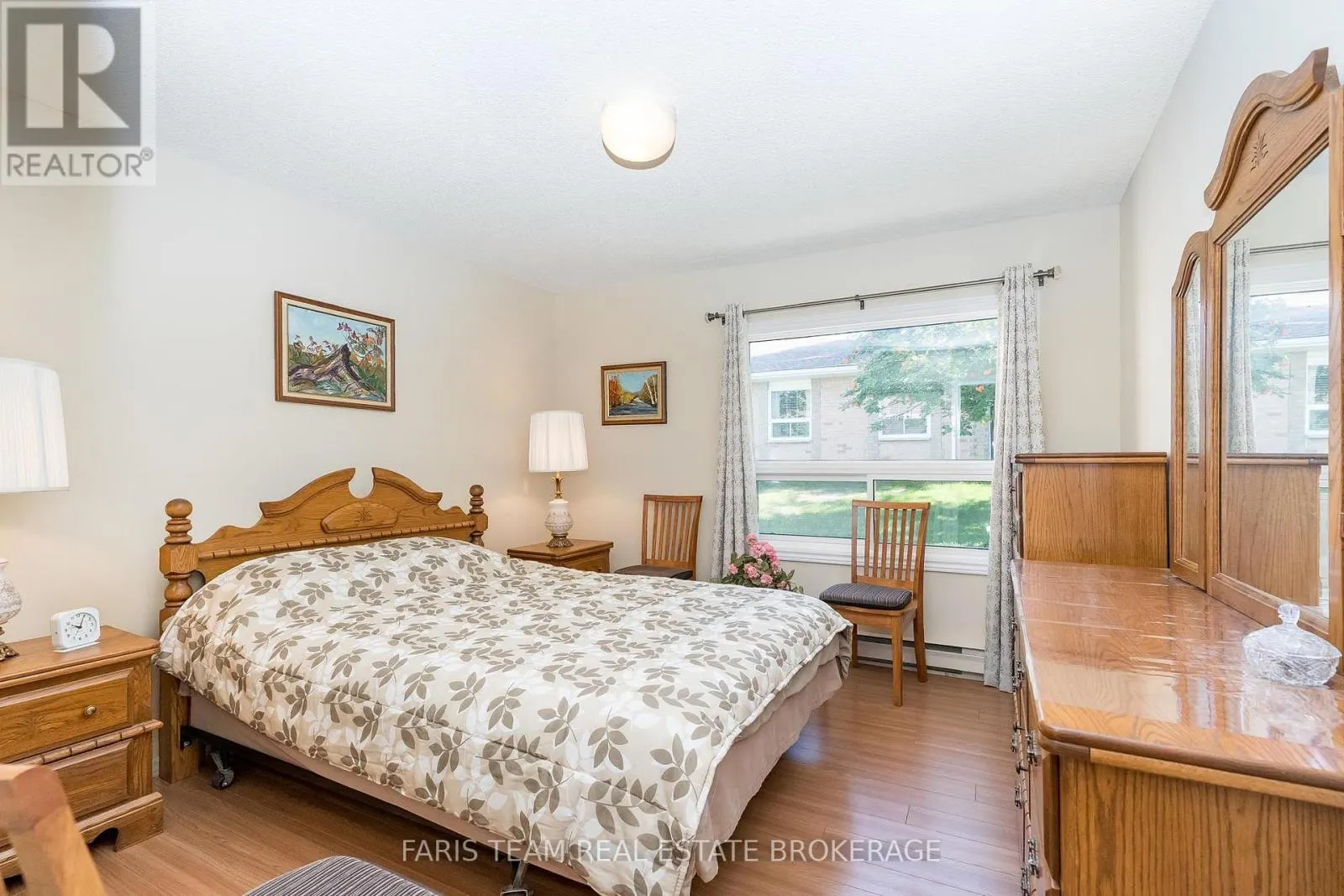 93 - 696 KING STREET