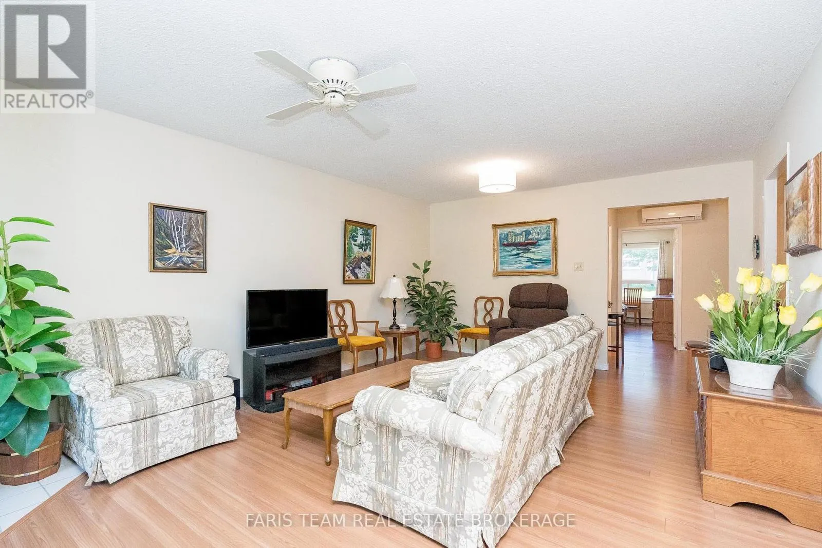 93 - 696 KING STREET