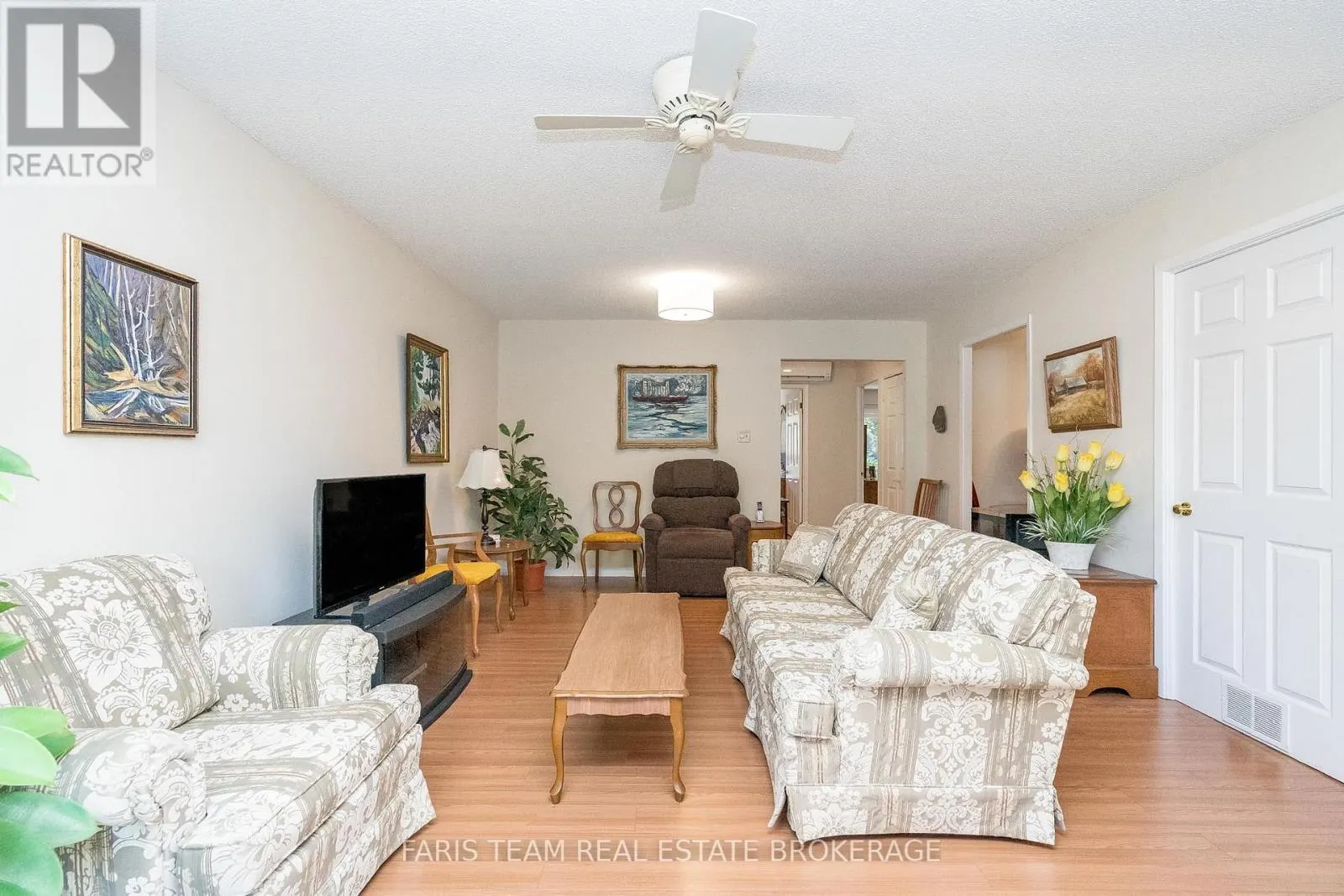 93 - 696 KING STREET