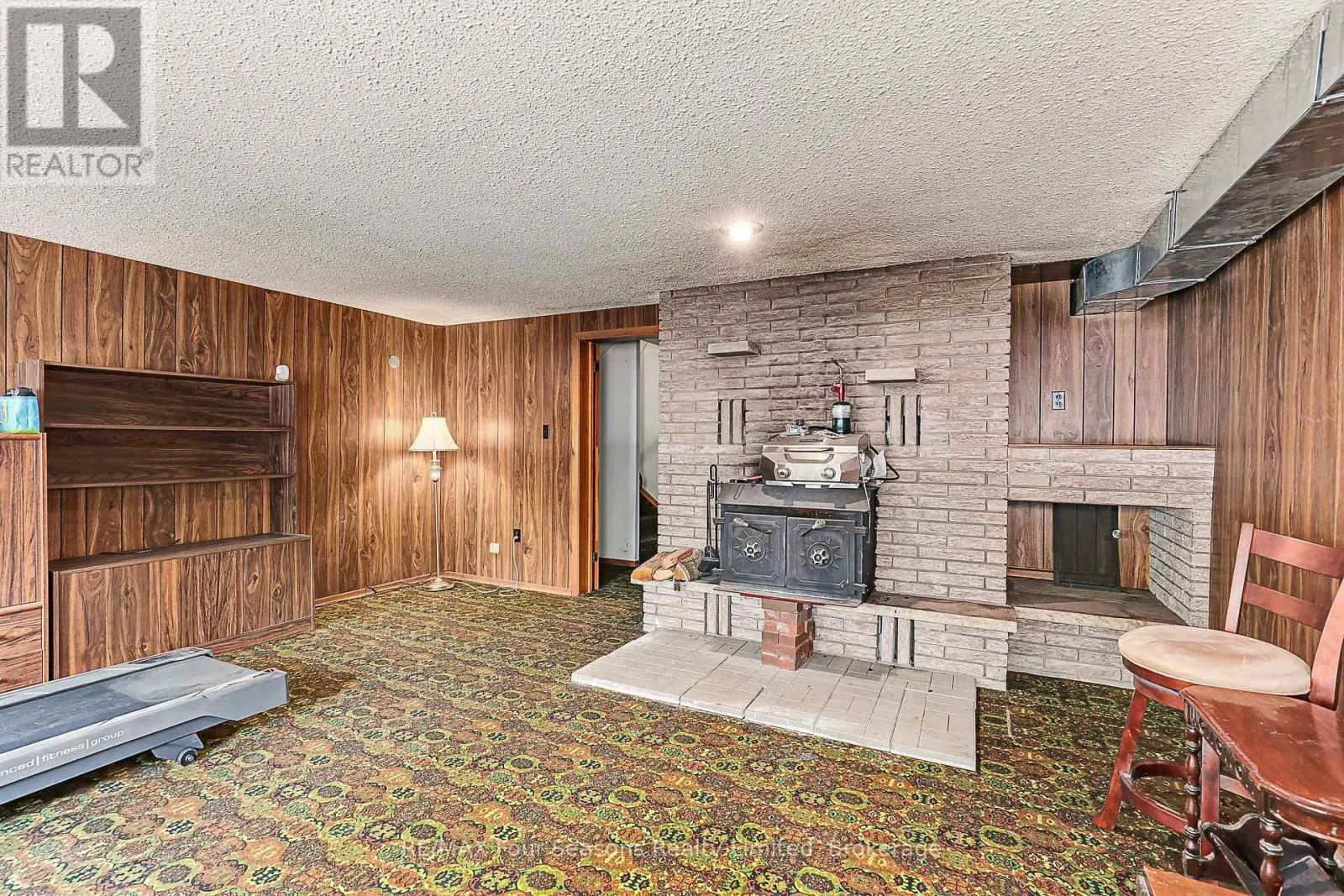 828 OXBOW PARK DRIVE