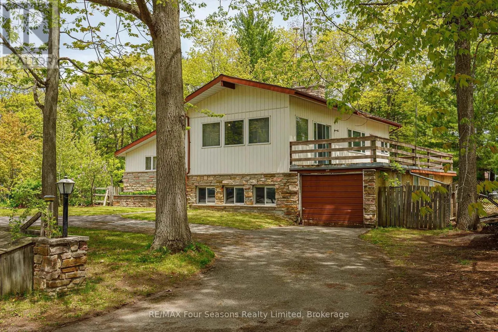 828 OXBOW PARK DRIVE