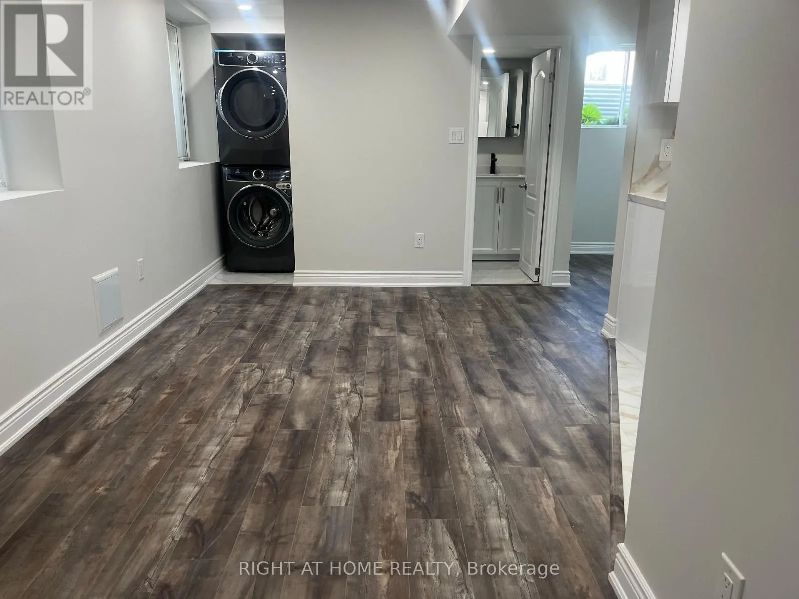 81 PHOENIX BOULEVARD