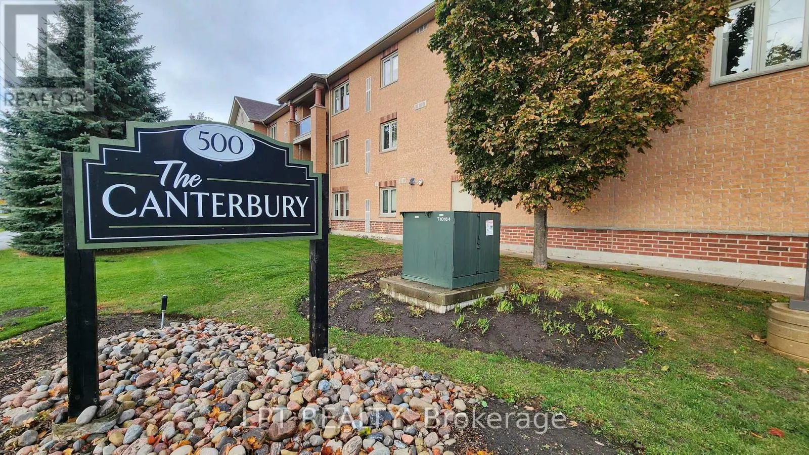 110 - 500 MAPLEVIEW DRIVE W