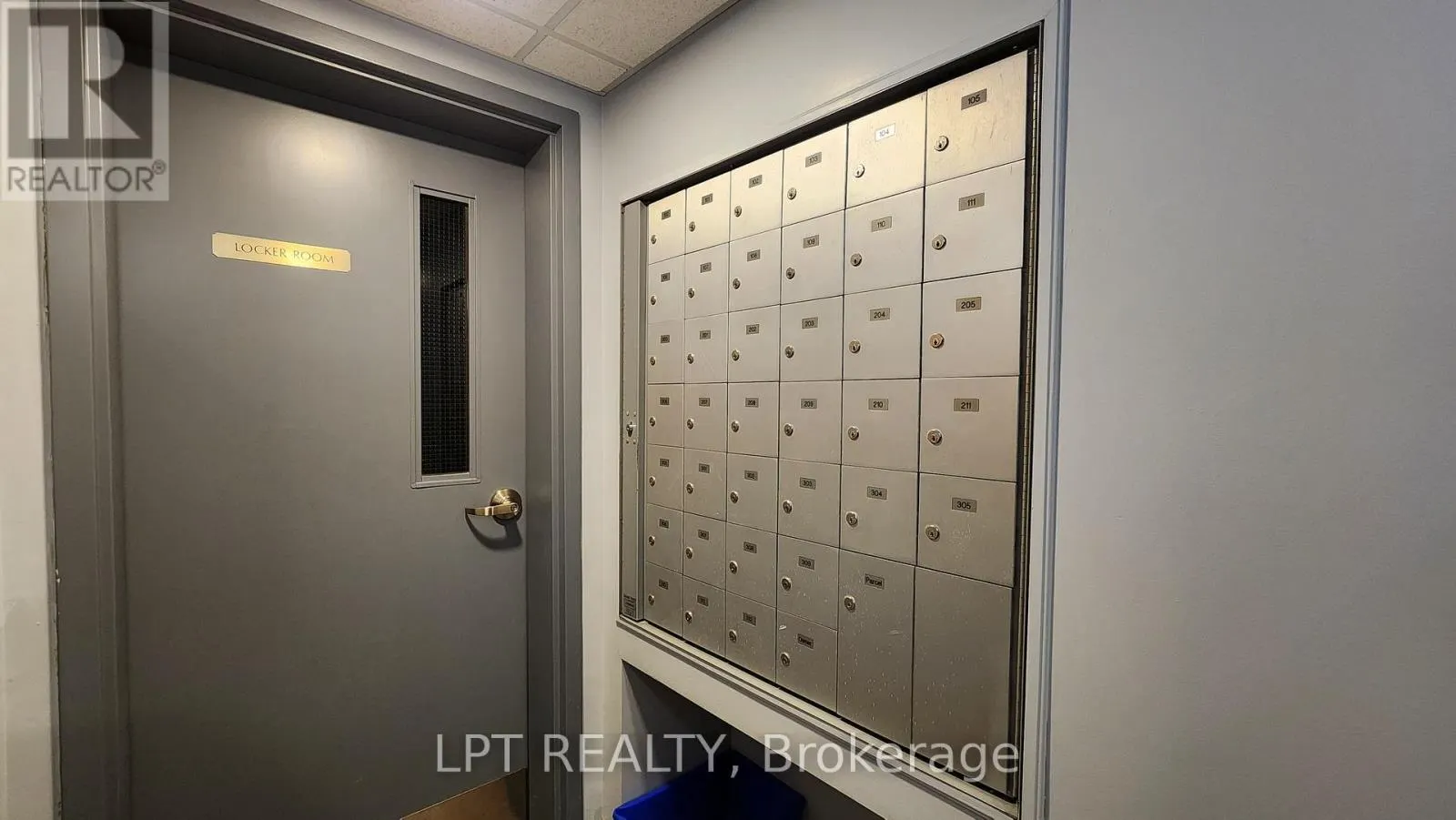 110 - 500 MAPLEVIEW DRIVE W