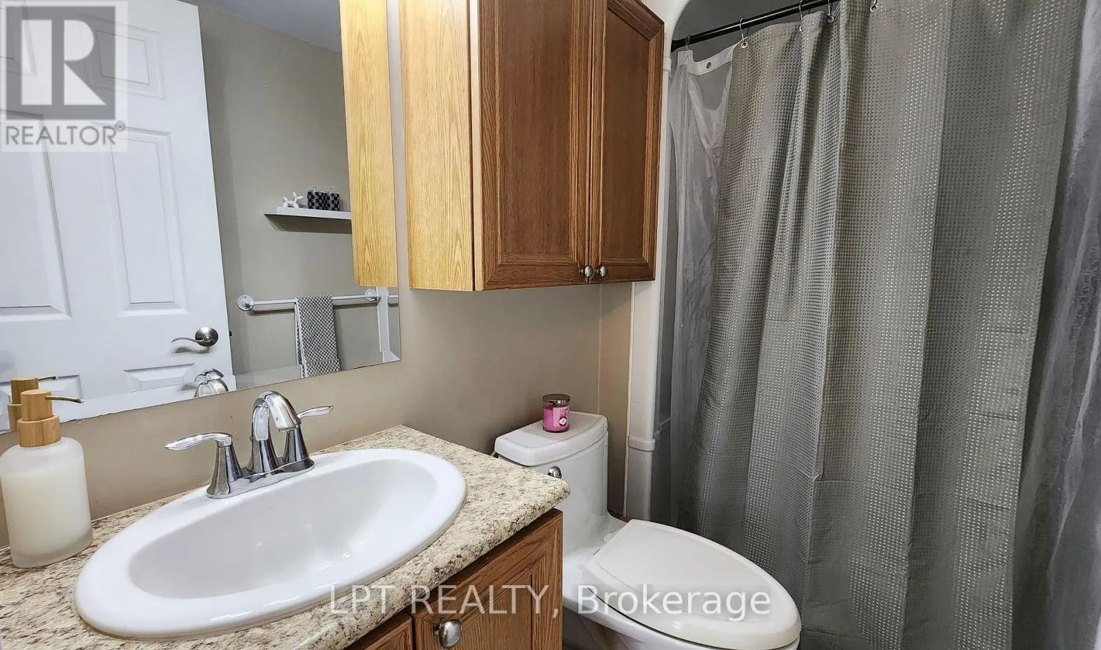 110 - 500 MAPLEVIEW DRIVE W