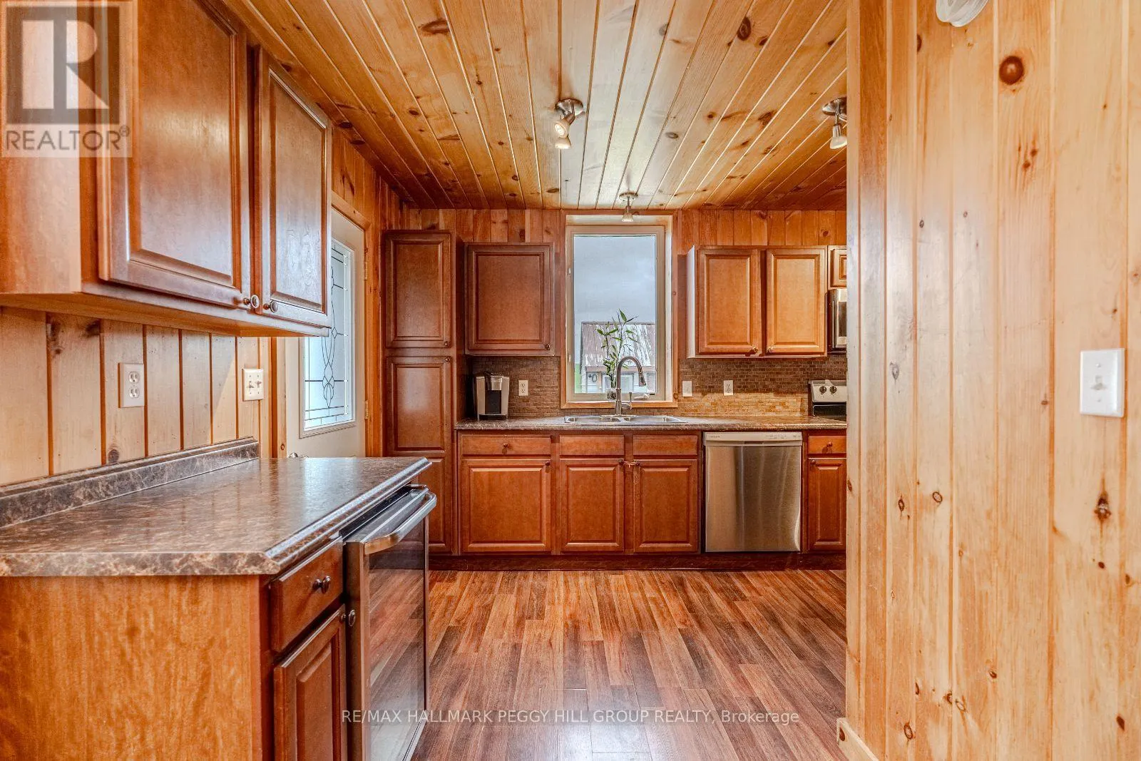 1601 PENETANGUISHENE ROAD