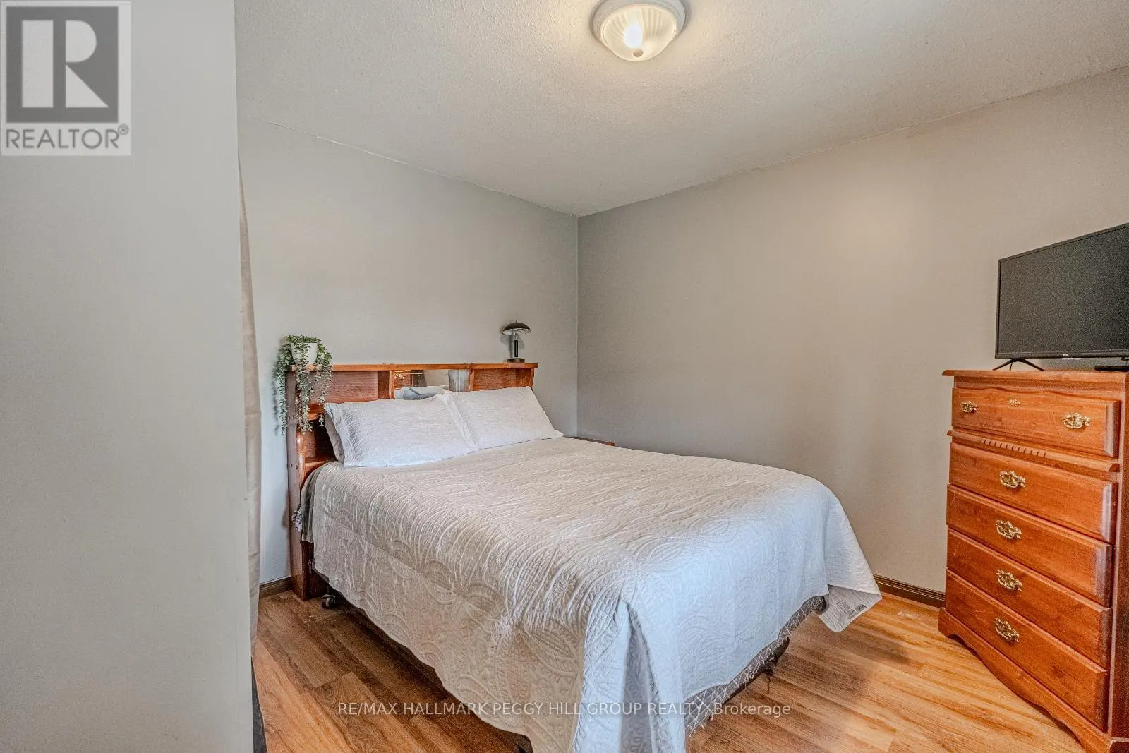 1601 PENETANGUISHENE ROAD