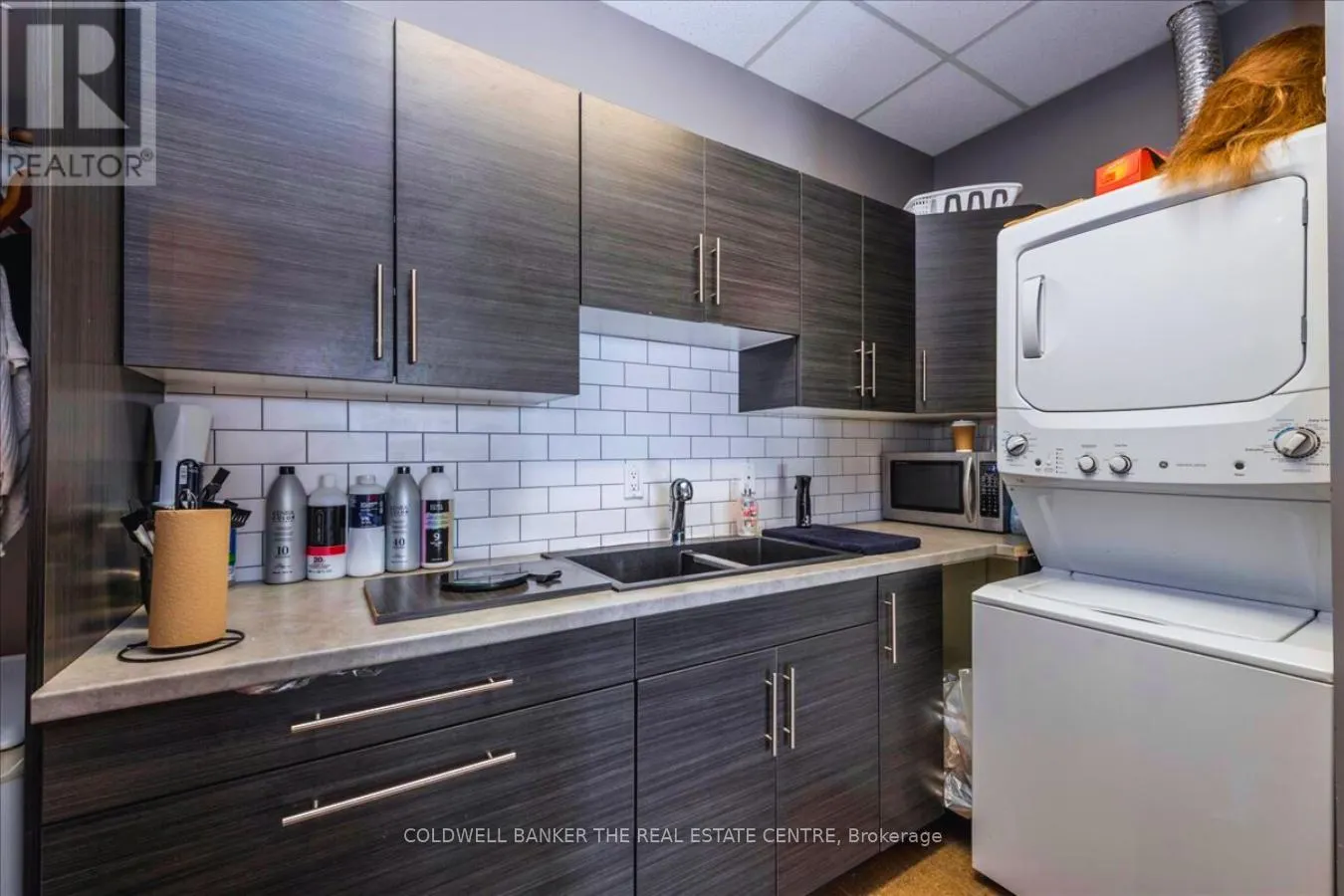 200 - 50 DUNLOP STREET E