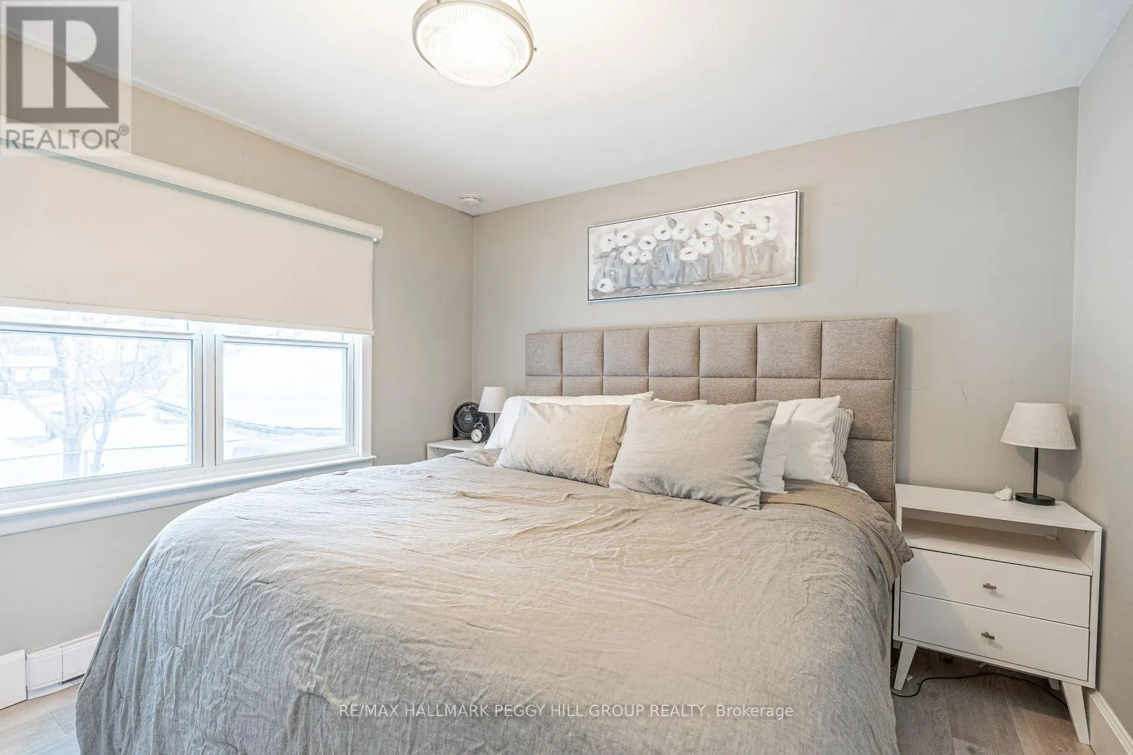 MAIN - 54 SOPHIA STREET E