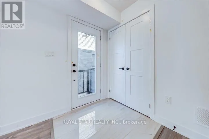 2 - 14 PUMPKIN COR CRESCENT