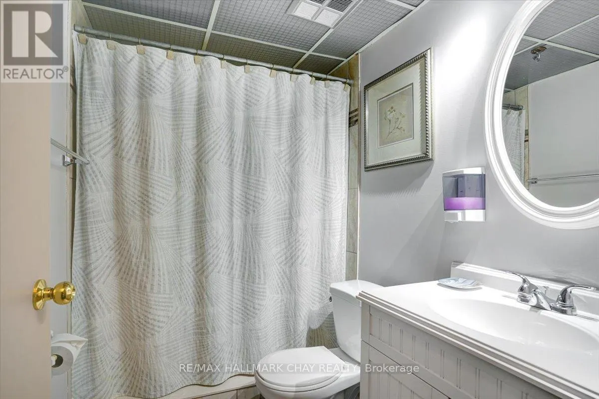 204 - 181 COLLIER STREET